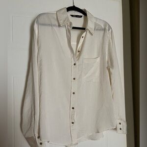 Zara Off-White Button-Up Shirt
